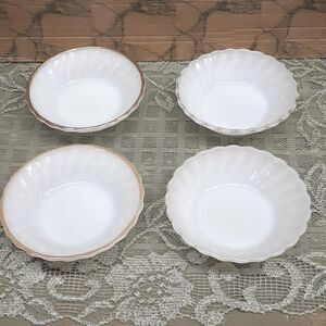 4-pc Anchor Hocking Suburbia Fire King Swirl with gold trim 4 3/4" berry bowls